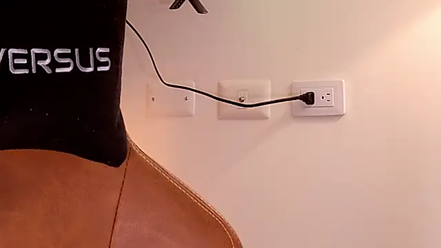 Snapshot of Mr_evan1 chatting on 1, 12, 2025 Mr evan1 online show from 1, 12, 2025