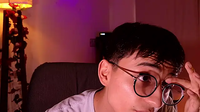 Snapshot of Mr_evan1 chatting on 17, 2, 2025 Mr evan1 online show from 17, 2, 2025