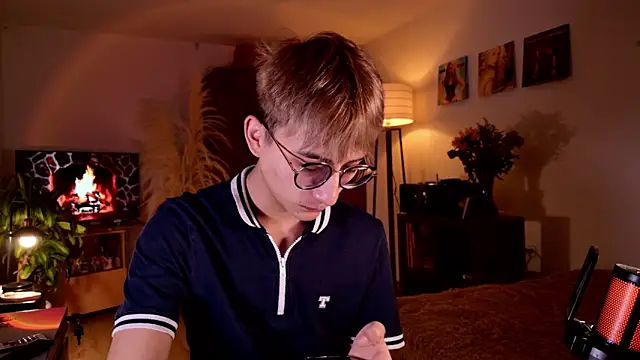 Snapshot of Mr_evan1 chatting on 21, 9, 2025 Mr evan1 online show from 21, 9, 2025