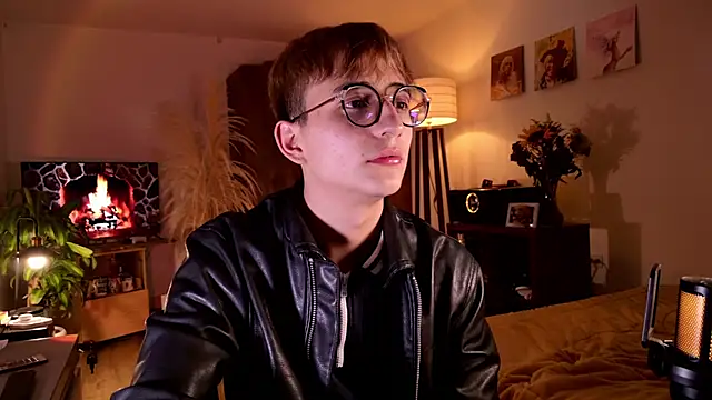 Snapshot of Mr_evan1 chatting on 25, 9, 2025 Mr evan1 online show from 25, 9, 2025