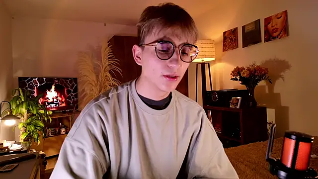 Snapshot of Mr_evan1 chatting on 15, 9, 2025 Mr evan1 online show from 15, 9, 2025