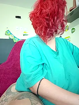 Snapshot of Escarlate4you_ chatting on 26, 6, 2026 Escarlate4you online show from 26, 6, 2026