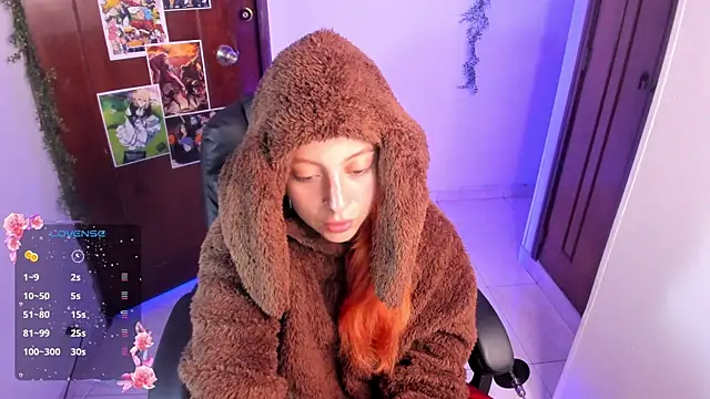 Violetaarey online show from 1, 12, 2025