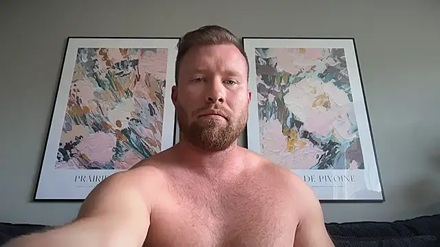 Snapshot of swekingxx chatting on 25, 5, 2026 swekingxx online show from 25, 5, 2026