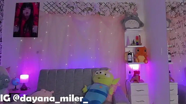 Snapshot of _dayana_miler chatting on 10, 10, 2025 dayana miler online show from 10, 10, 2025