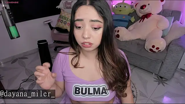  dayana miler online show from 24, 4, 2026