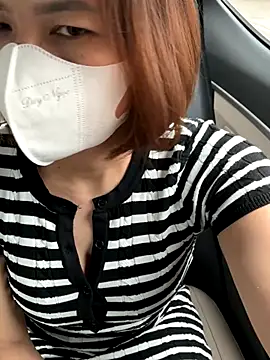 May-Squirt online show from 29, 10, 2025