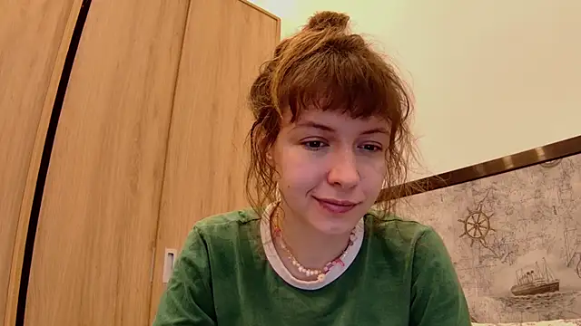Snapshot of sun_place chatting on 17, 9, 2025 sun place online show from 17, 9, 2025