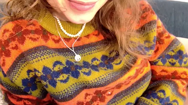 Snapshot of sun_place chatting on 24, 4, 2026 sun place online show from 24, 4, 2026