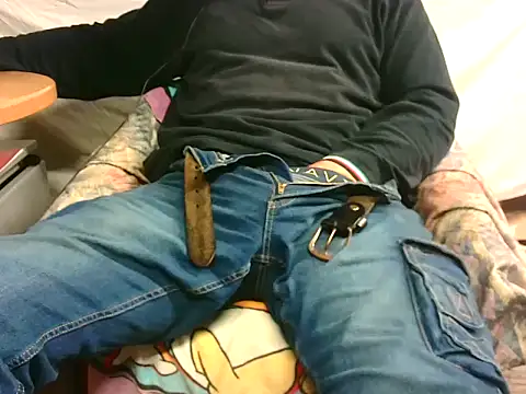 Giulio35 Pika online show from 14, 11, 2025