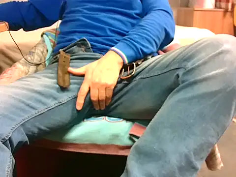 Giulio35 Pika online show from 27, 3, 2026