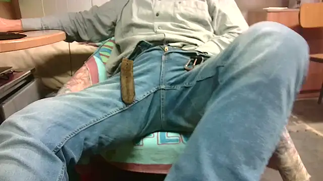 Giulio35 Pika online show from 12, 3, 2026