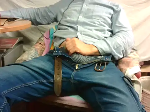 Giulio35 Pika online show from 20, 12, 2025