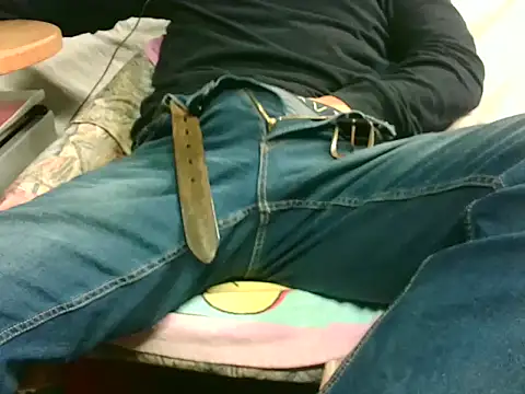 Giulio35 Pika online show from 11, 11, 2025