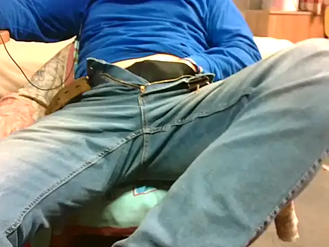 Giulio35 Pika online show from 27, 3, 2026