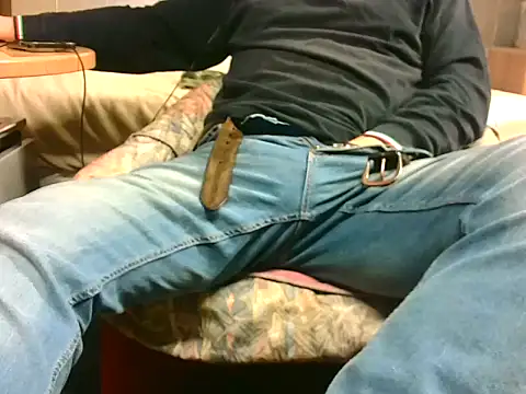 Giulio35 Pika online show from 24, 3, 2026