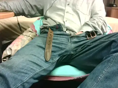 Giulio35 Pika online show from 9, 1, 2026