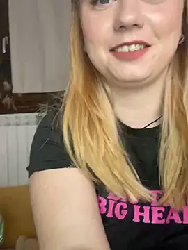 chloetarducci online show from 14, 1, 2025