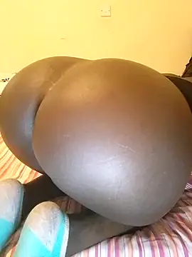 Misskhalifa  online show from 18, 3, 2025