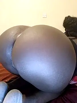 Misskhalifa  online show from 27, 2, 2025