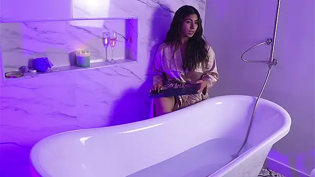 ShelleyMorell online show from 15, 10, 2025