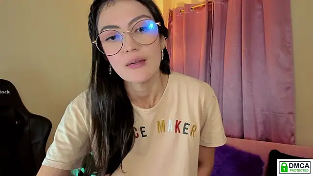 Lilabril online show from 7, 3, 2025