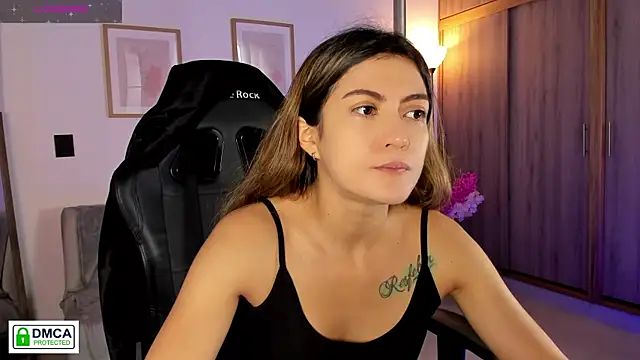 Snapshot of Lilabril chatting on 28, 4, 2026 Lilabril online show from 28, 4, 2026