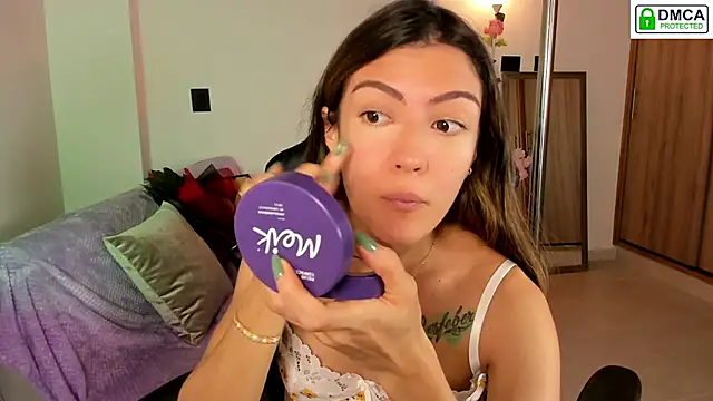 Lilabril online show from 9, 9, 2025