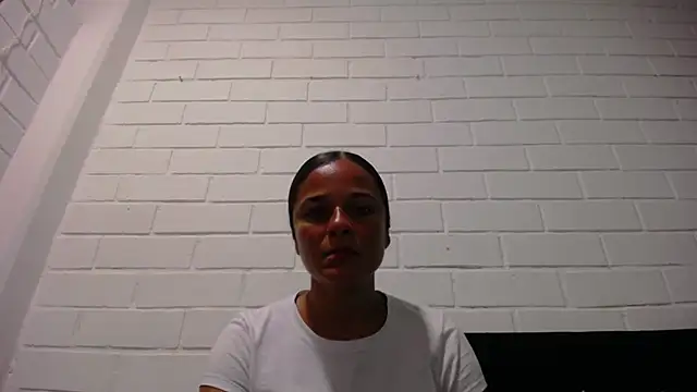 GiveLove1 online show from 4, 3, 2025