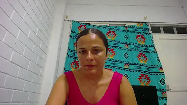 GiveLove1 online show from 21, 2, 2025