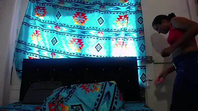 GiveLove1 online show from 20, 2, 2025