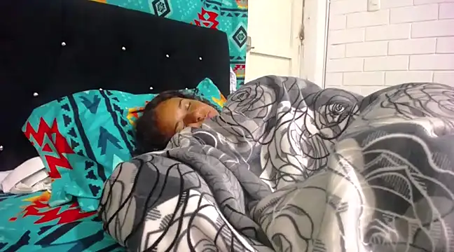 GiveLove1 online show from 26, 2, 2025