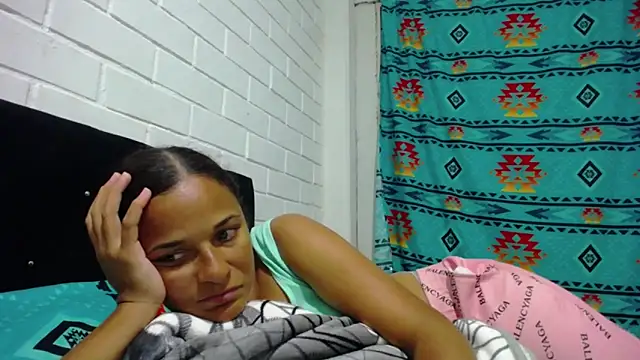 GiveLove1 online show from 3, 3, 2025