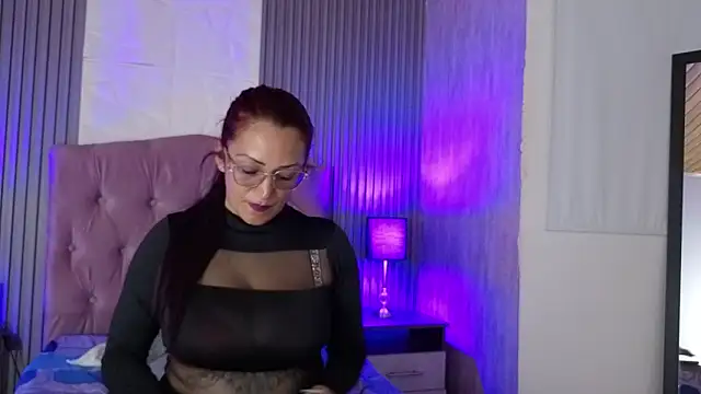 dayana mendoza69 online show from 14, 3, 2026