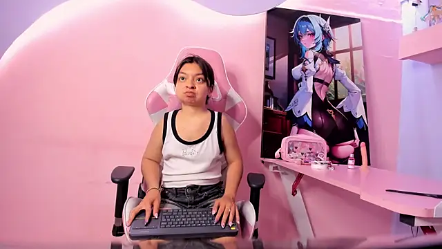 CharlotteMuller online show from 4, 4, 2026