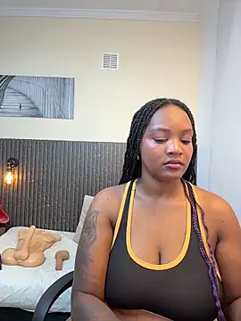 chanel brunette online show from 16, 4, 2026