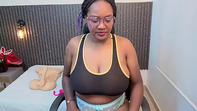 chanel brunette online show from 21, 4, 2026