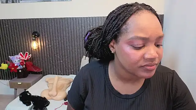 chanel brunette online show from 12, 3, 2026