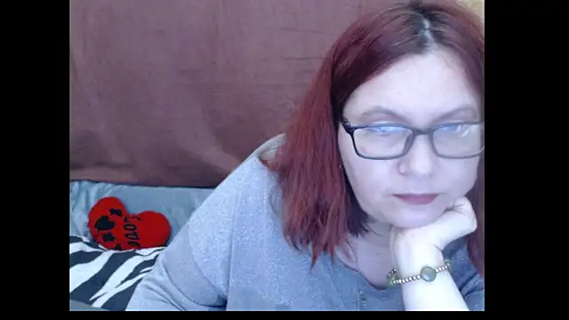 PlayfullMature online show from 15, 4, 2026