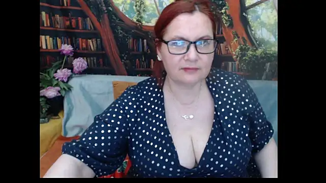 Snapshot of PlayfullMature chatting on 10, 6, 2026 PlayfullMature online show from 10, 6, 2026