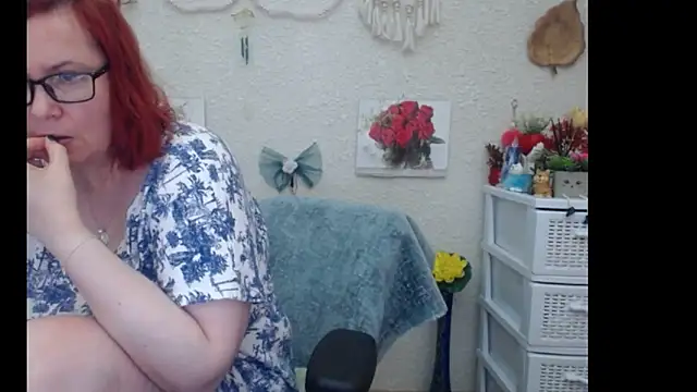 PlayfullMature online show from 9, 9, 2025