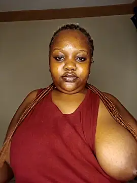 queennapal online show from 10, 10, 2025