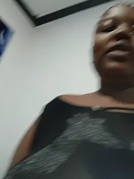 Snapshot of queennapal chatting on 11, 6, 2026 queennapal online show from 11, 6, 2026