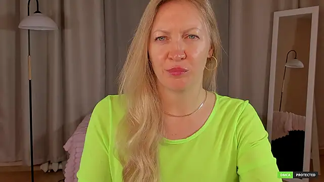 sugamomy online show from 26, 11, 2025