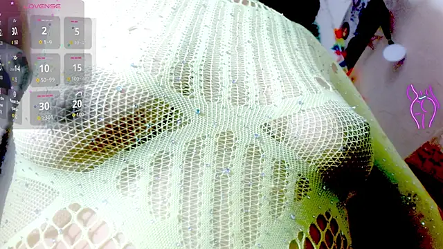 Eva Hoot online show from 1, 12, 2025