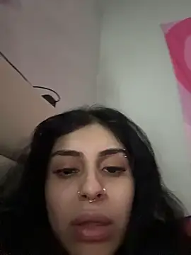 ThickerThanYoBitch online show from 16, 12, 2025