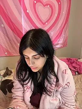 ThickerThanYoBitch online show from 17, 11, 2025