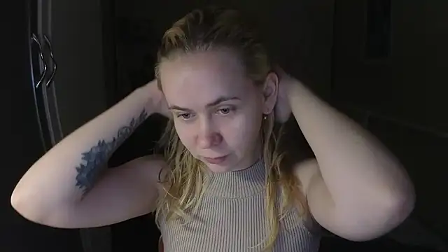 Riley Roo online show from 15, 2, 2026