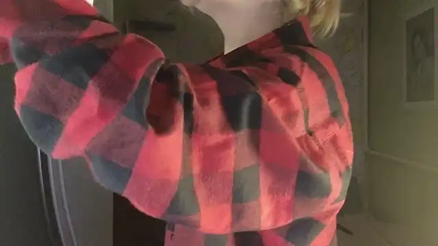 Riley Roo online show from 1, 3, 2026