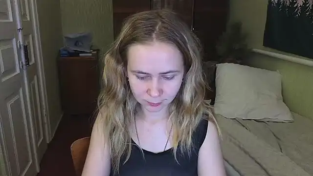 Riley Roo online show from 22, 1, 2025